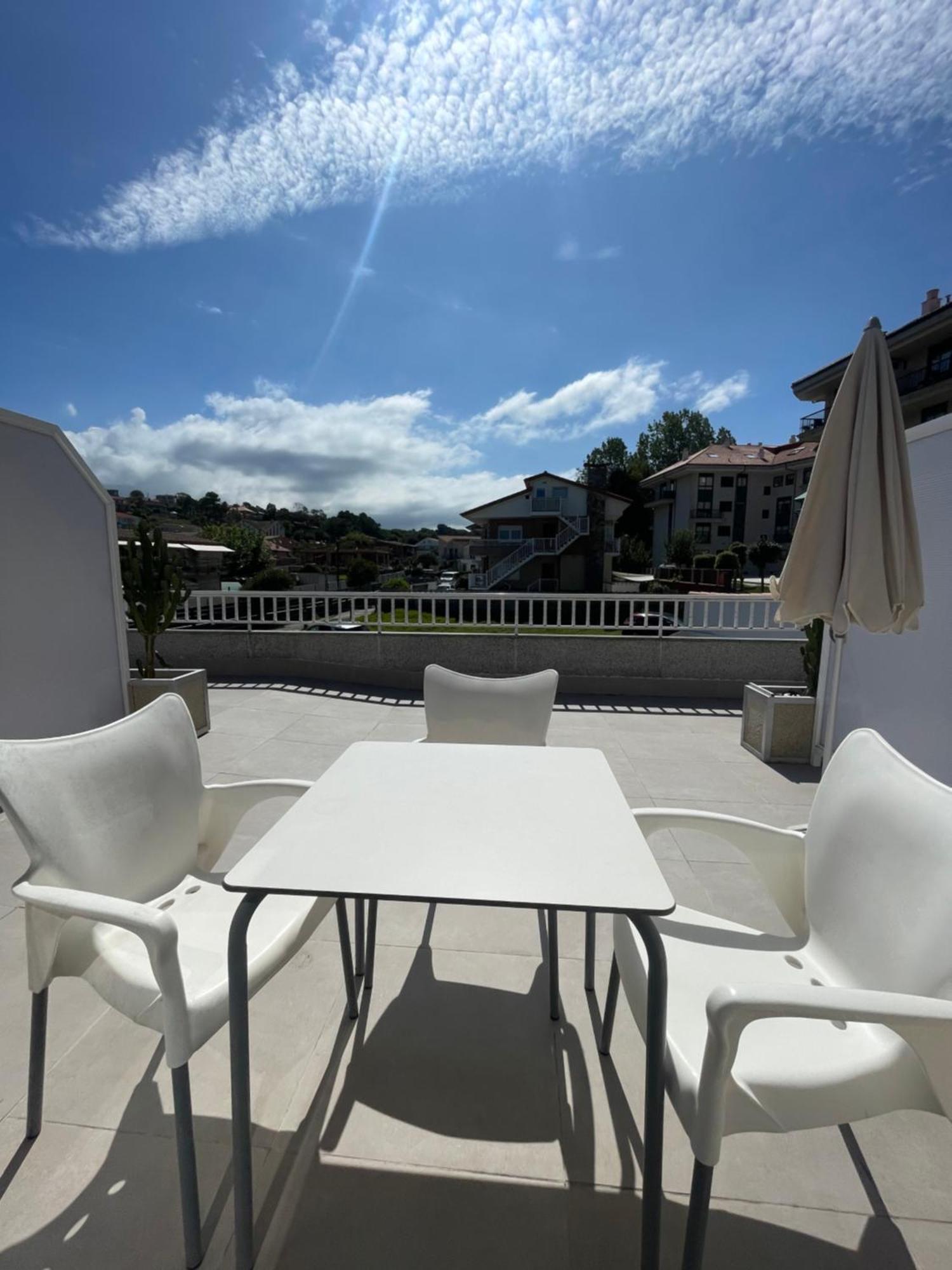 Hostal Montevideo Beachfront Nigran Ngoại thất bức ảnh