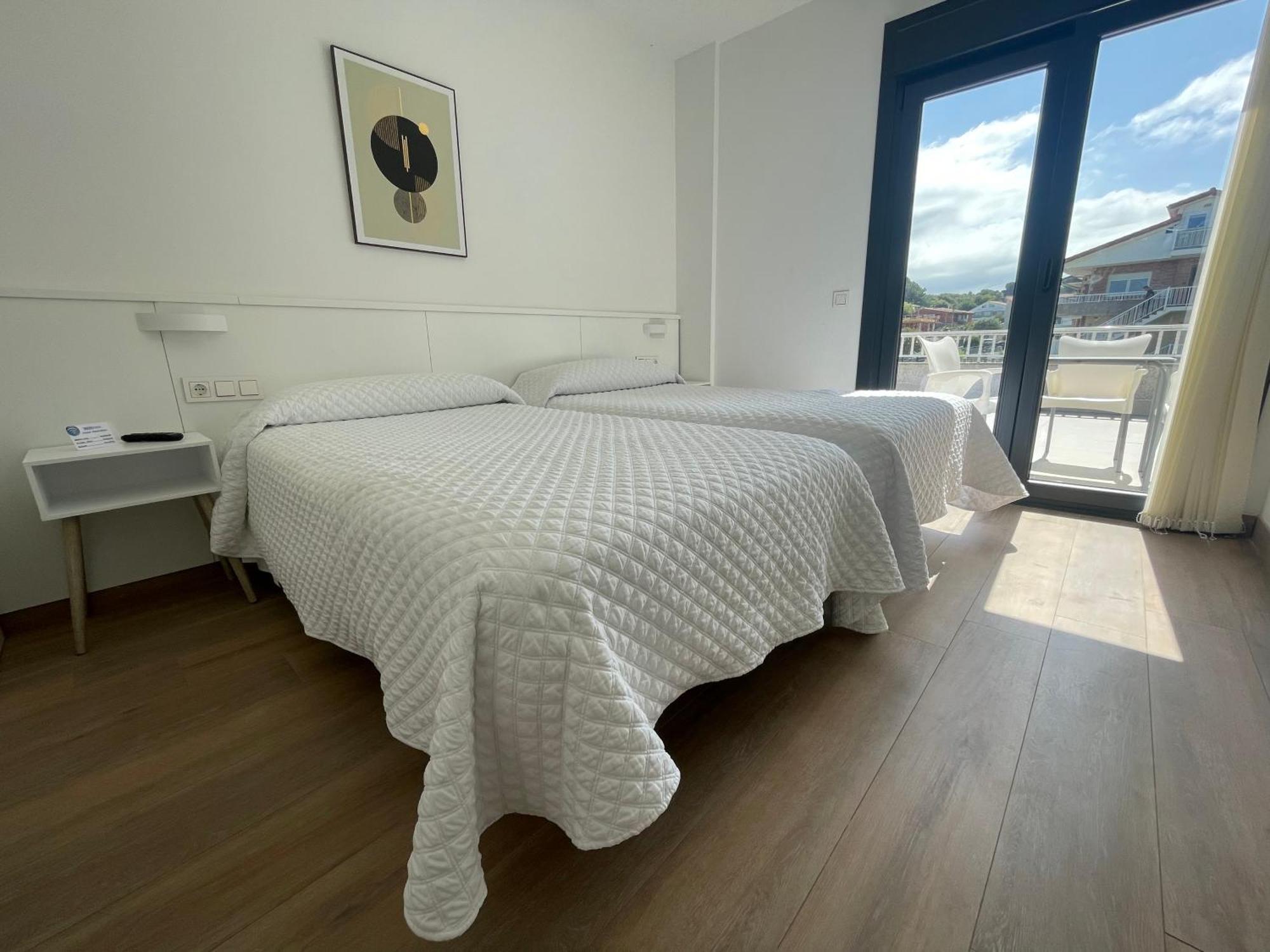 Hostal Montevideo Beachfront Nigran Ngoại thất bức ảnh