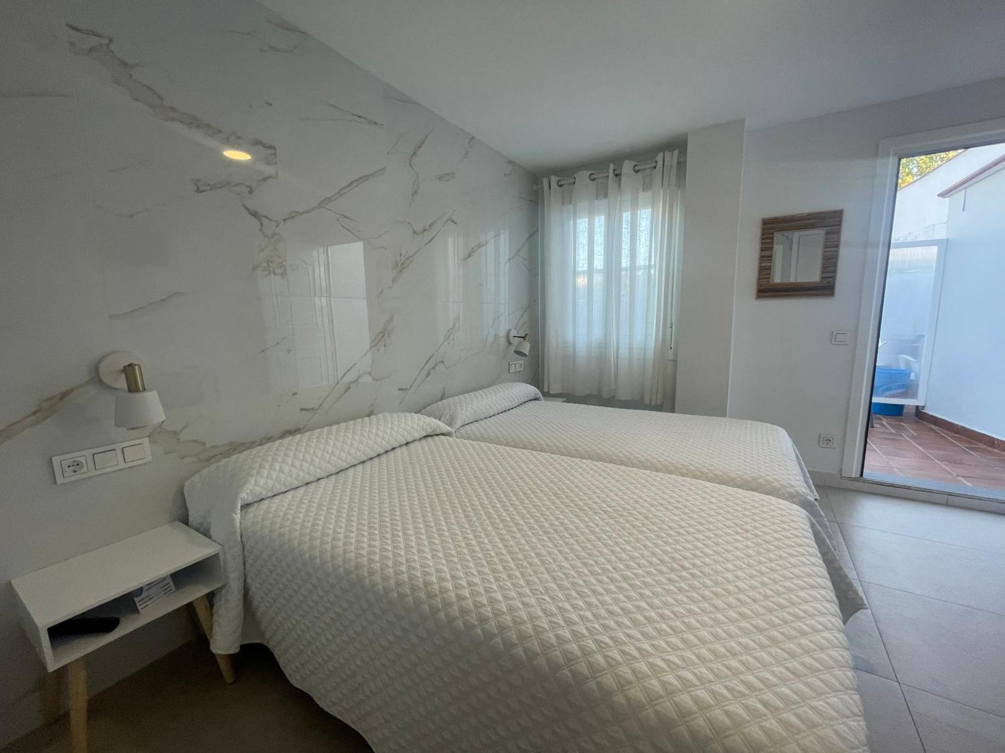 Hostal Montevideo Beachfront Nigran Ngoại thất bức ảnh